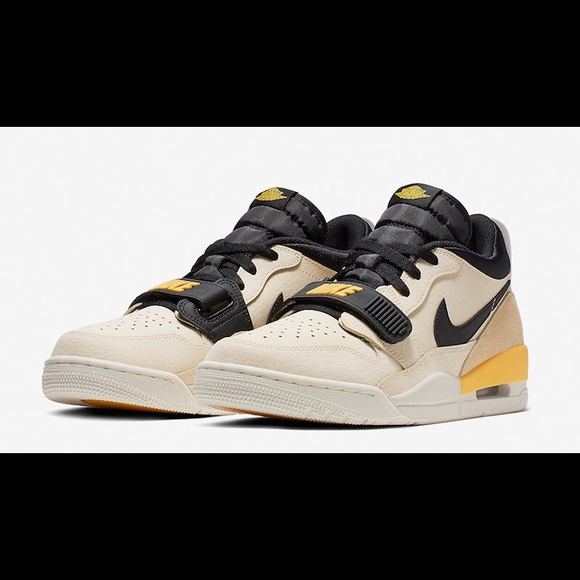 Jordan Sneakers in Cream, Black, and Yellow - Picture 4 of 8